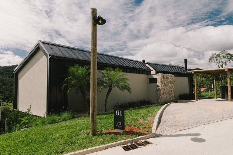 Elegante bangalô de campo 1- Taquaras Huts