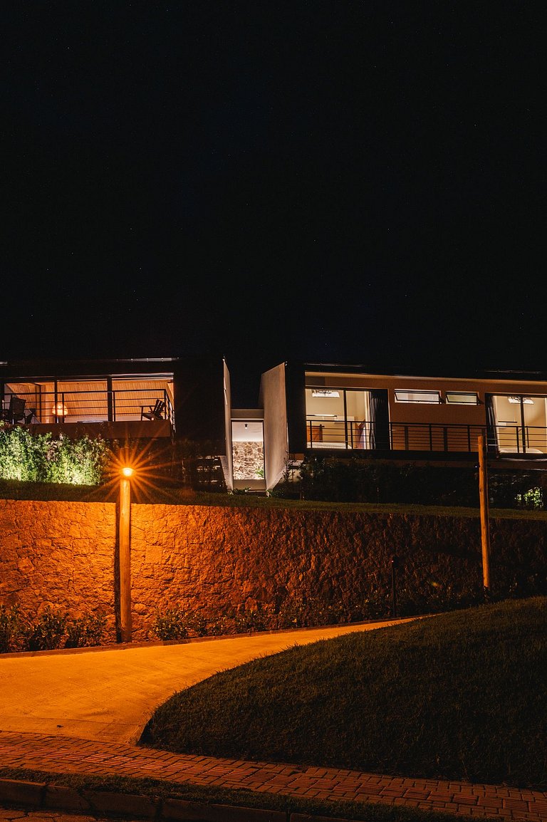 Elegante bangalô de campo 1- Taquaras Huts